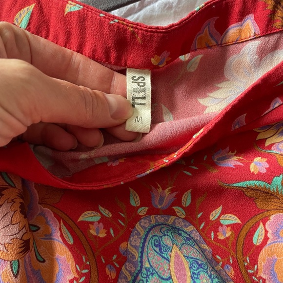 Spell & The Gypsy Lotus Maxi Split Skirt Ruby
Size Medium - Picture 5 of 5